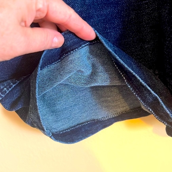 L/M Blue Denim Jeans Top Zippers on Shoulders 2 Front Pockets 65% Cotton Cute - Picture 14 of 14